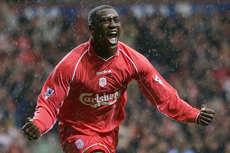 top-nhung-cau-thu-ra-san-nhieu-nhat-lich-su-giai-ngoai-hang-anh-emile-heskey